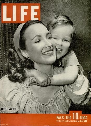  LIFE Magazine - December 8, 1941 