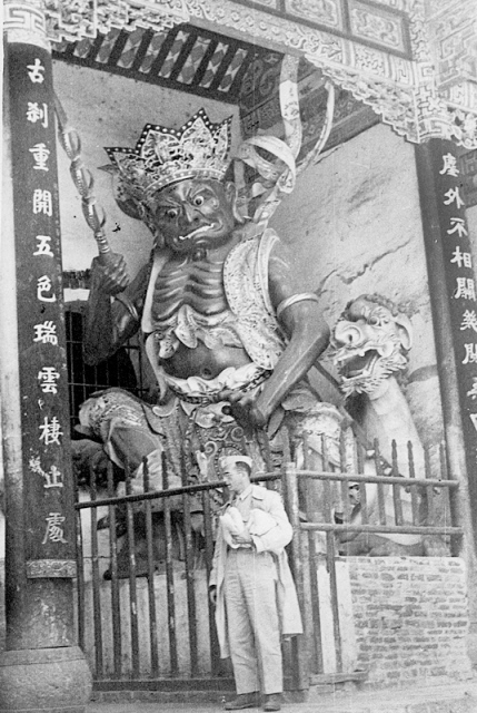  Photo by U.S. Army Signal Corps 