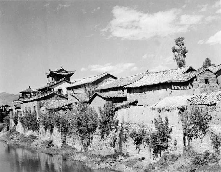  Photo by U.S. Army Signal Corps 