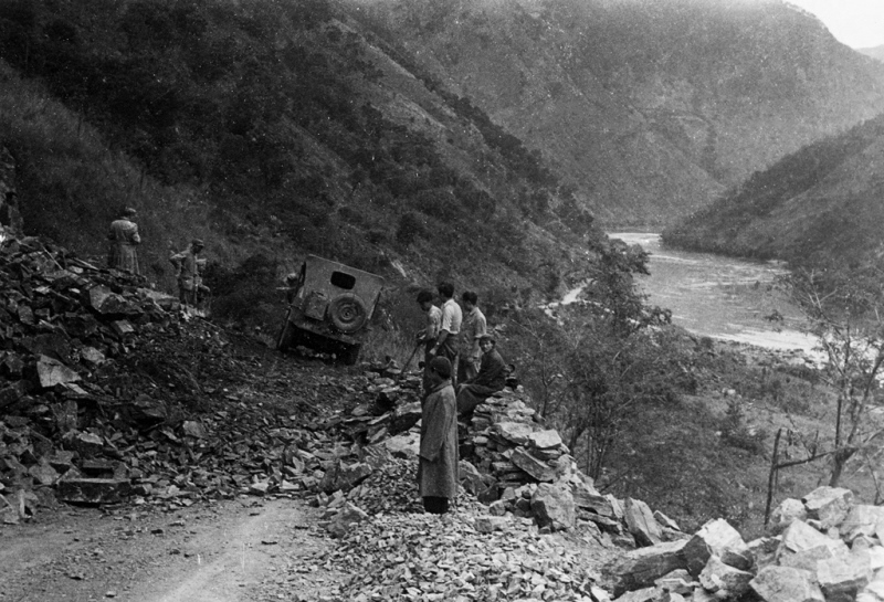  Photo by U.S. Army Signal Corps 