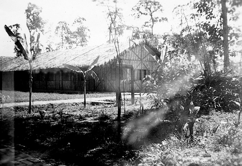  Photo by U.S. Army Signal Corps 